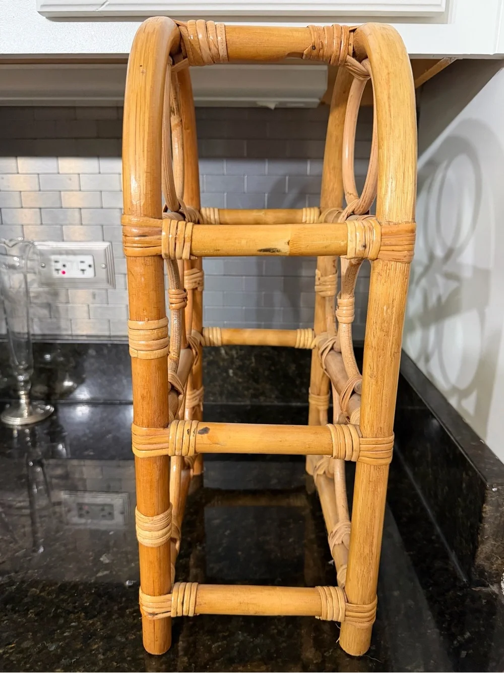 Vintage Rattan Wine Rack Bottle Holder | Holds 5 Bottles